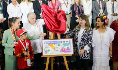 Promueve billete en Tianguis Turístico  México CDMX 2023 la Lotería Nacional