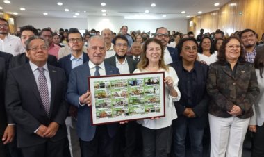 Se develó billete conmemorativo por 70 años de la UAEM