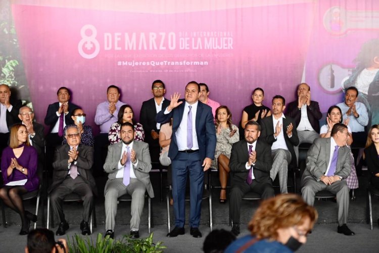 Asegura Cuauhtémoc Blanco que su gobierno toma en cuenta a las mujeres