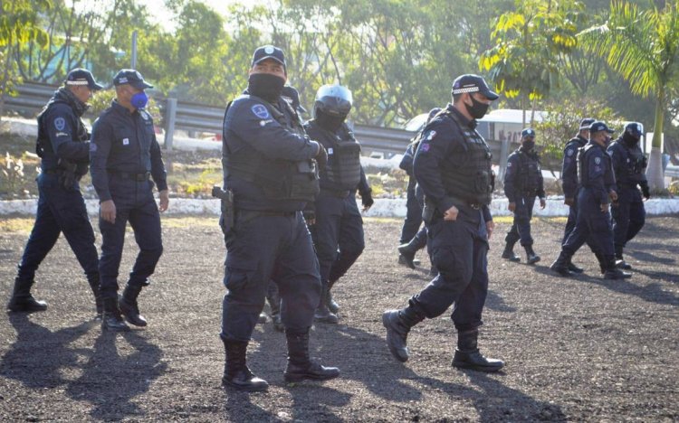 No tienen armamento policías de  Morelos, frente a la delincuencia