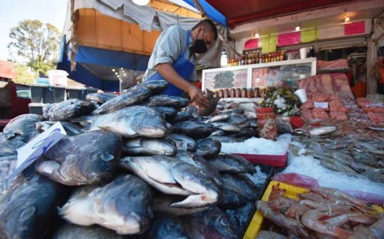 Pese a Cuaresma, bajas ventas de pescado y marisco