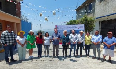 Ayuntamiento de Jiutepec entregó obras en CIVAC y Col. L.D. Colosio