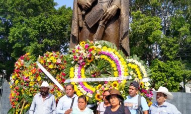 Campesinos rinden honores al Caudillo del Sur