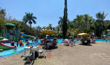 Balnearios, hoteles y restaurantes del Oriente destacan los grandes flujos de paseantes