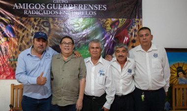 Se reúne Victor Mercado con agrupacion AMIGOS GUERRERENSES