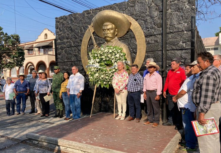 Conmemoró el gobierno de Jiutepec  el aniversario luctuoso de E. Zapata