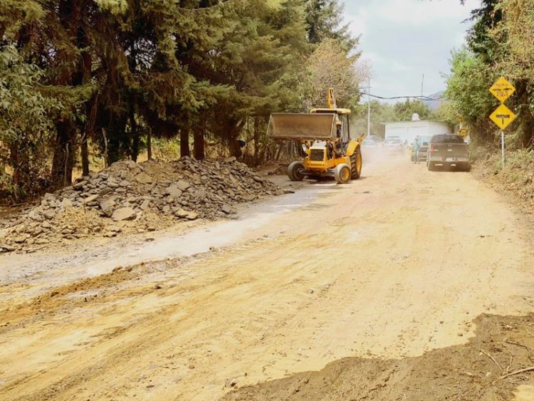 Arrancó la rehabilitación de carretera Hueyapan–Tetela