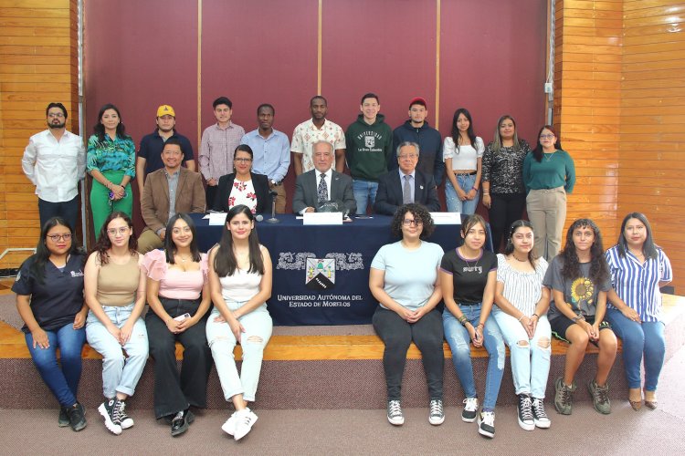 Recibió el rector Gustavo Urquiza a estudiantes de movilidad académica