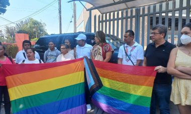 Diputados pretenden revertir logros de la comunidad lésbico gay