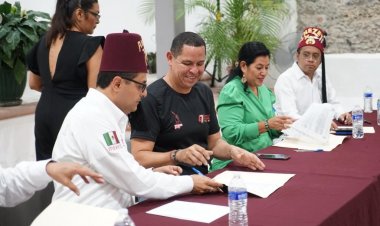 Alcalde de Jojutla firmó convenio en favor de niños de la zona Sur