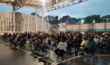 Deciden en Tetela del Volcán aceptar retorno del alcalde Martínez