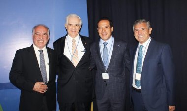 Participó Urióstegui en el XI Congreso  Nacional de Derecho Constitucional