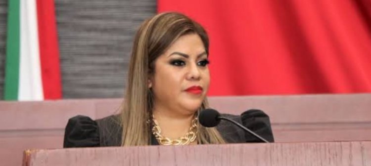 Ratifica Morena suspensión  de derechos a Paola Cruz
