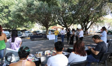Promueve la UAEM emprendimiento e innovación en el Tianguis Cultural