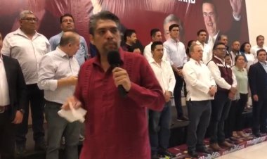 Simpatizantes de Marcelo Ebrard  exigen piso parejo en Morena