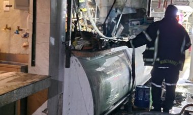 Bomberos de Cuernavaca, atendieron incendio registrado en el mercado ALM