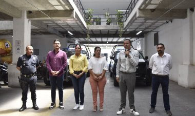 Entregó Juan Ángel Flores, dos  patrullas a seguridad en Jojutla
