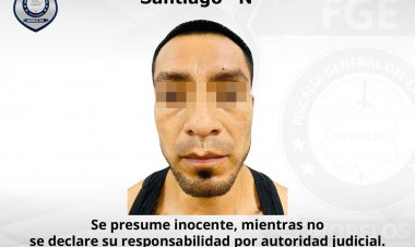 Andaba armado y en posesión de droga; está a disposición del MP