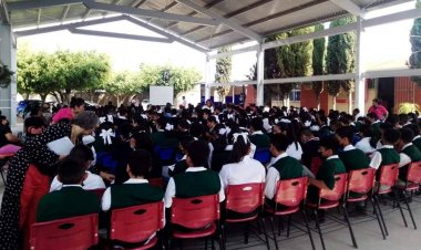 En Achichipico, ratifican decisión  de apoyar contra consumo de drogas