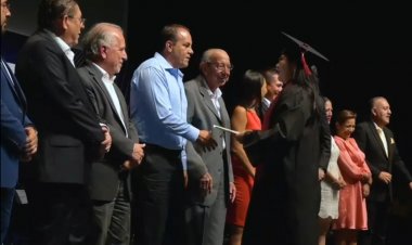 Acompañó el gobernador  a 109 egresados de la UAEM