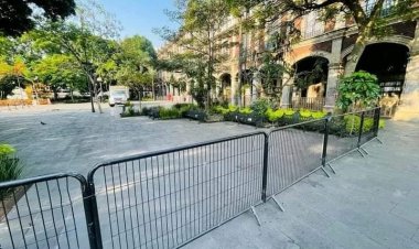 Pintarán ¨grafitis¨ en muros  instalados de Plaza de Armas