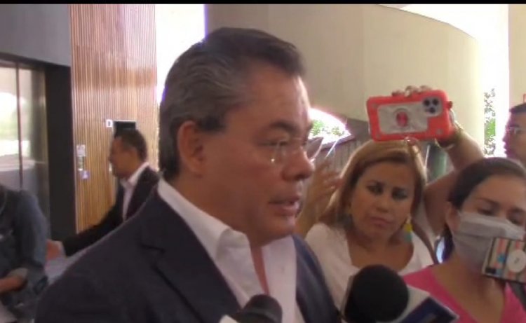 Anuncia Rafa Reyes que dejará el cargo cuando salga la convocatoria de Morena