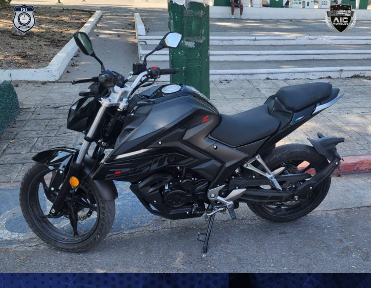 Traía una moto Italika con alteraciones; está a disposición del Ministerio Público