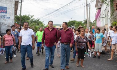 Cumple Víctor Mercado, coordinador de asesores, compromisos con la gente de Emiliano Zapata