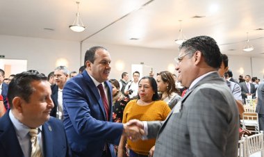 El gobernador tomó protesta a nuevos miembros de la Barra de Abogados