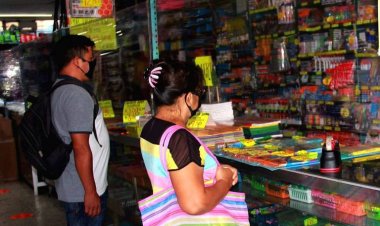 Ya hay listas de útiles escolares; empero, las ventas no repuntan