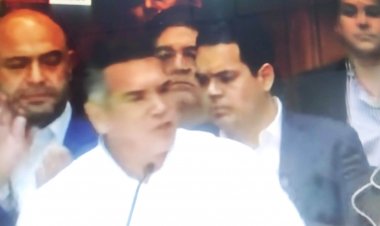 Consuma Alejandro Moreno salida de Beatriz Paredes de contienda