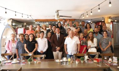 En favor del desarrollo, unen fuerzas Juan Ángel Flores y los empresarios