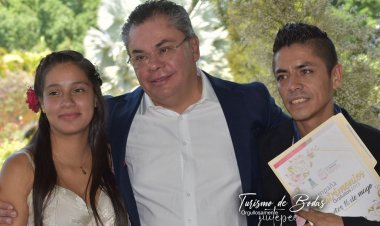 Empresarios del mercado de bodas en Jiutepec, con el apoyo de Rafael Reyes