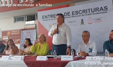 Rafael Reyes apoya a 170 familias en certeza patrimonial