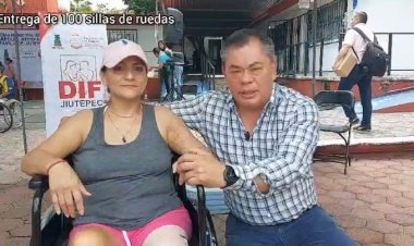Gobierno de Jiutepec entrega 100 sillas de ruedas