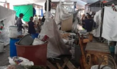 Lluvia se lleva puestos de vendedores en Cuautla