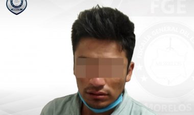 Con violencia y junto con otro, quitó su auto a una mujer; tres lustros de cárcel