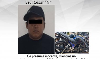 Esta pareja manejaba motocicletas robadas y ya responden ante la ley