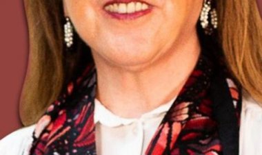 Sandra, Margarita, Víctor  y Rabin van a la consulta