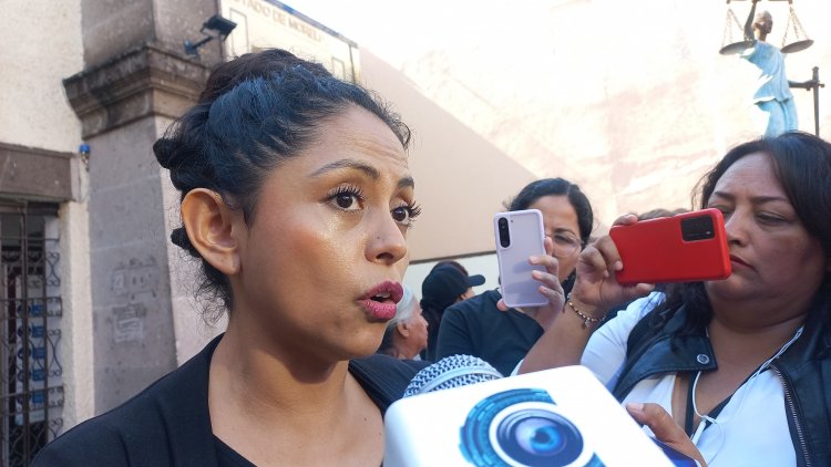 Feministas reiteran críticas al fiscal por el caso de Érika ¨N¨