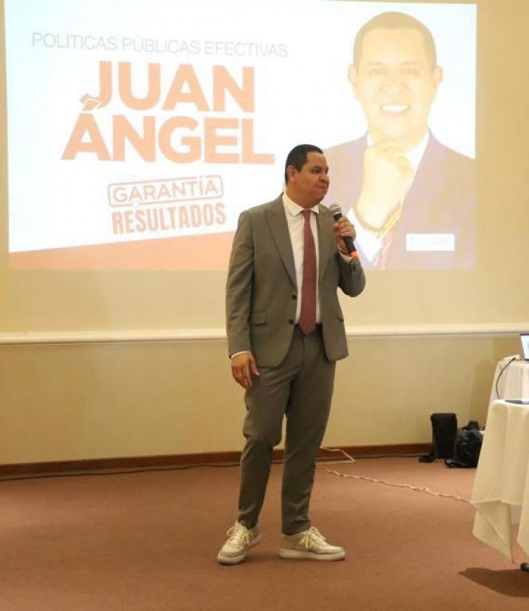 Acredita SEVAC a Juan Ángel Flores en la garantía de resultados y honestidad
