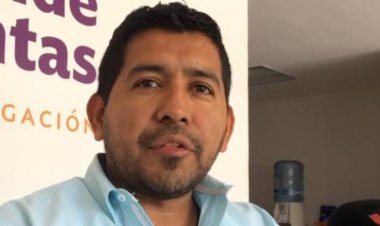 A frenar las ¨jubilaciones doradas¨,  exhorta Roberto Salinas a Congreso