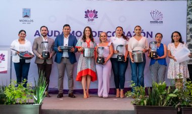 Logra Araceli García la instalación de una megacocina escolar