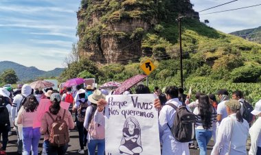 Manifestación en Tlalnepantla por alumna del CBTA 71 desaparecida