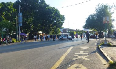 Piden universitarios justicia por trágica muerte del joven Leonardo Sánchez