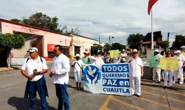Sólo cerca de cien personas salieron en Cuautla a exigir paz