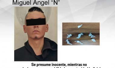 Lo hallaron drogándose en vía pública y lo detuvieron