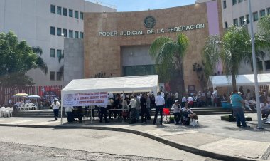 Paro de labores de empleados  del P. Judicial de la federación