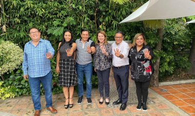 Se reunió Ulises Bravo con aspirantes a coordinar aquí la 4T