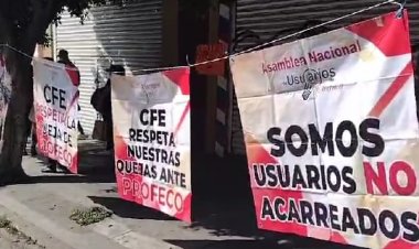Enésima protesta en contra de CFE y Profeco por recibos de luz muy caros